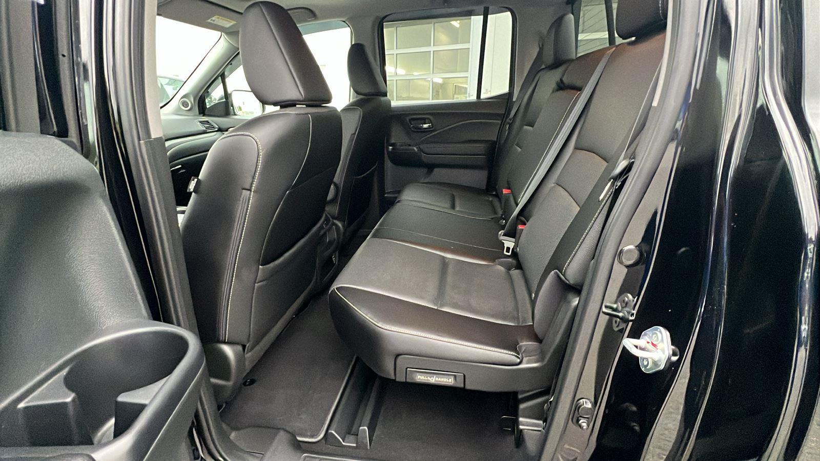 2023 Honda Ridgeline RTL-E at Solomon Chevrolet