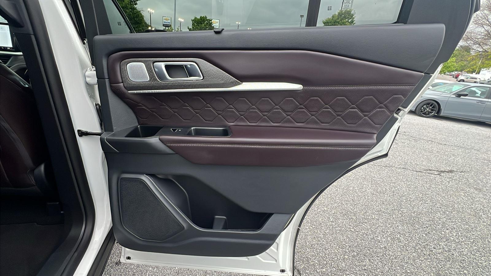 2025 Ford Explorer Platinum at Diehl Automotive