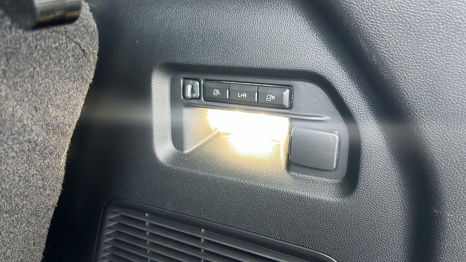 2025 Ford Explorer Platinum at Diehl Automotive