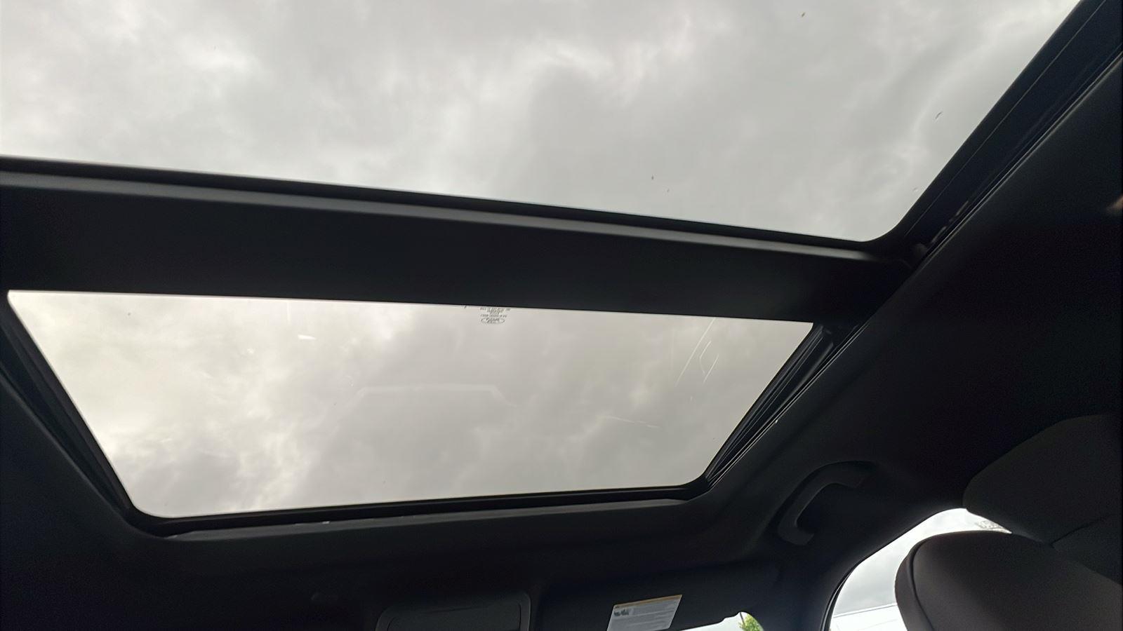 2025 Ford Explorer Platinum at Diehl Automotive