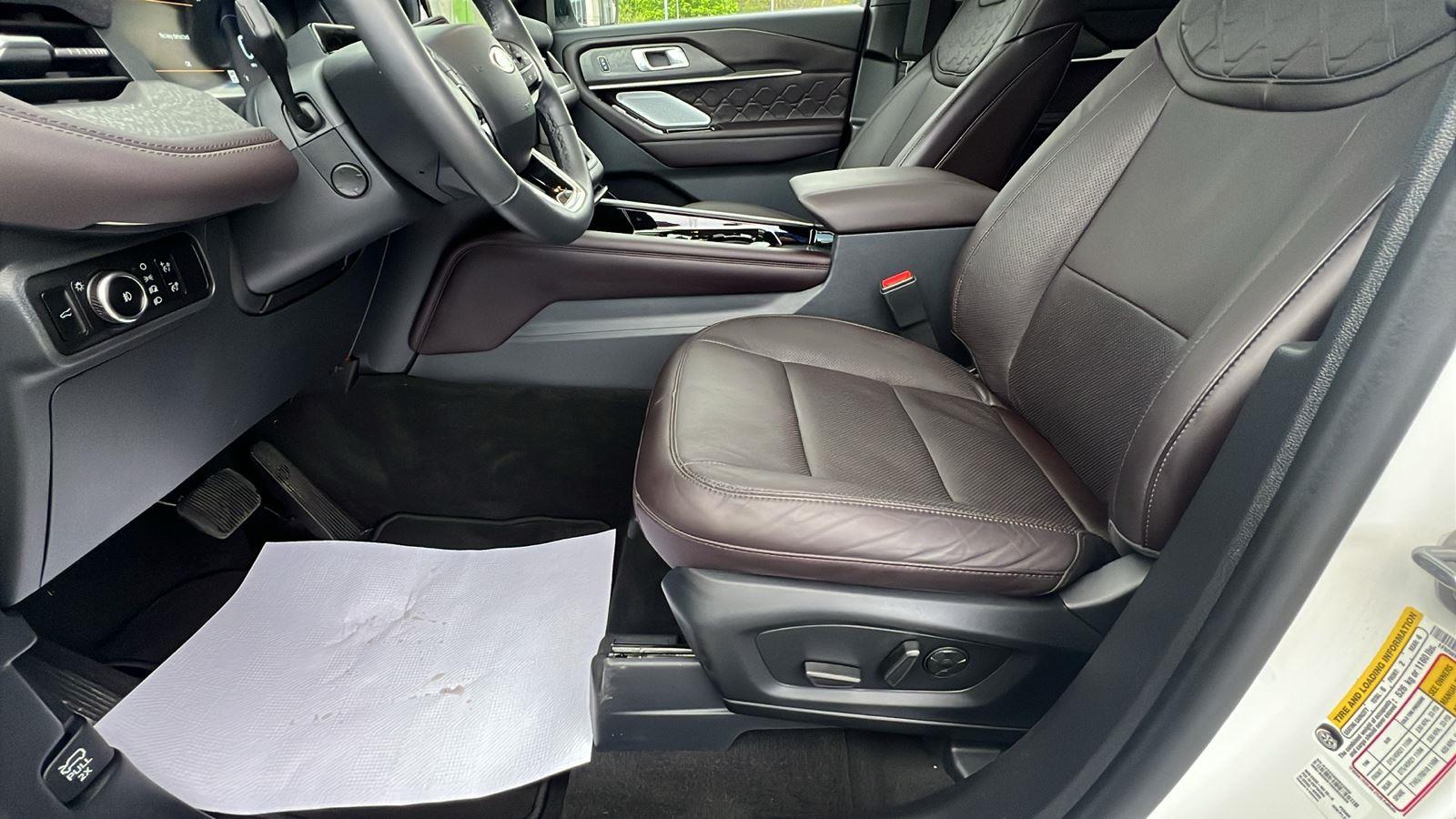 2025 Ford Explorer Platinum at Diehl Automotive