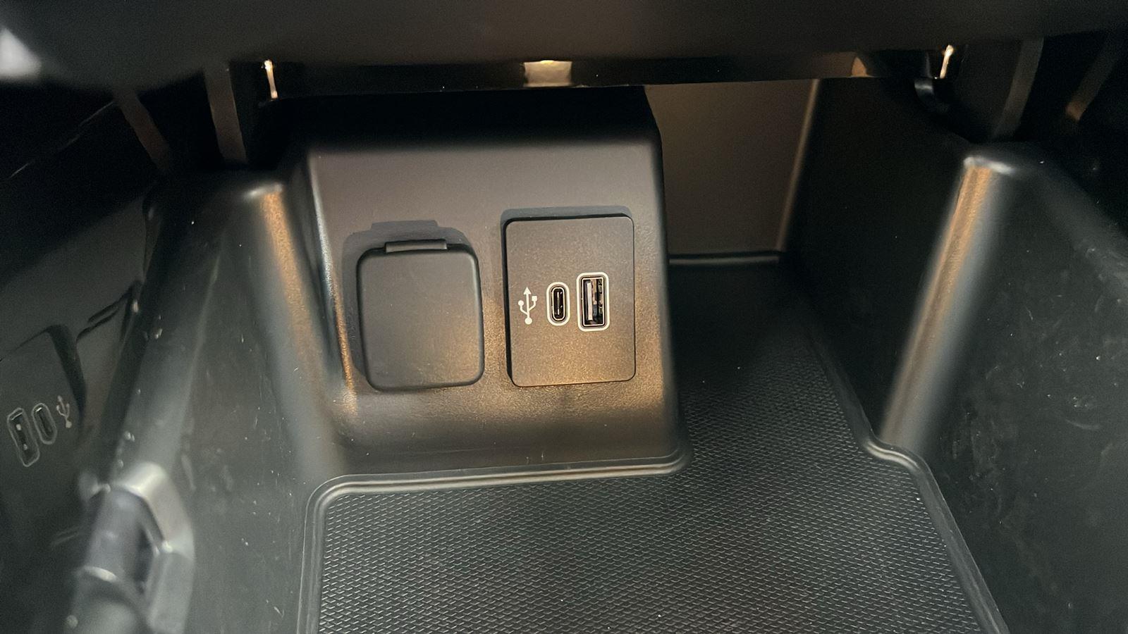 2025 Ford Explorer Platinum at Diehl Automotive