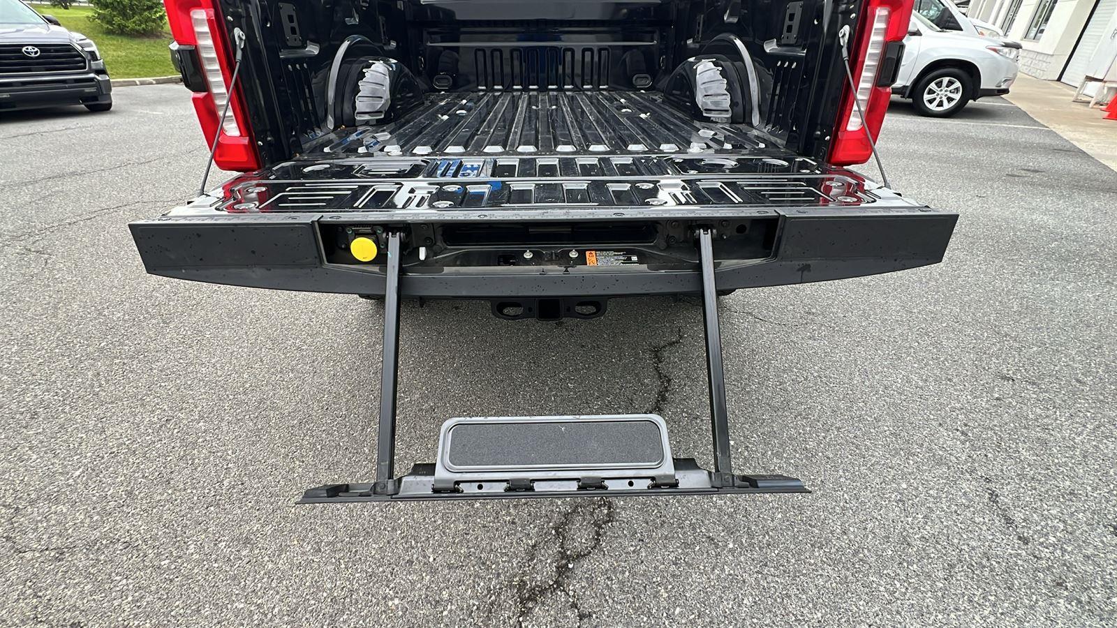 2024 Ford Super Duty F-250 SRW XLT at McCandless Ford