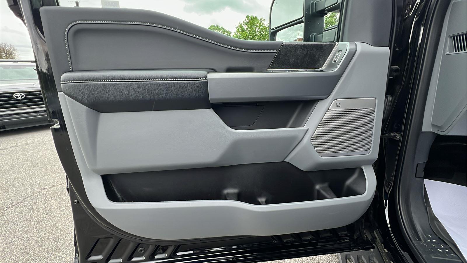2024 Ford Super Duty F-250 SRW XLT at McCandless Ford