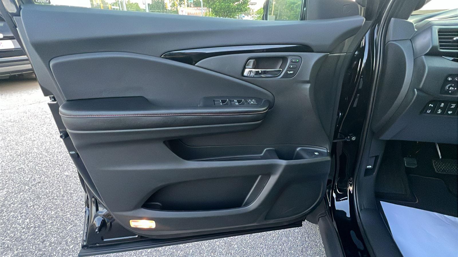 2026 Honda Ridgeline Black Edition at Altoona Honda