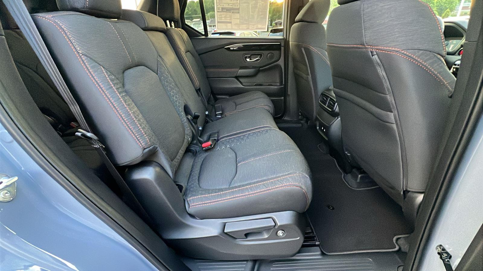 2026 Honda Pilot Sport at Altoona Honda