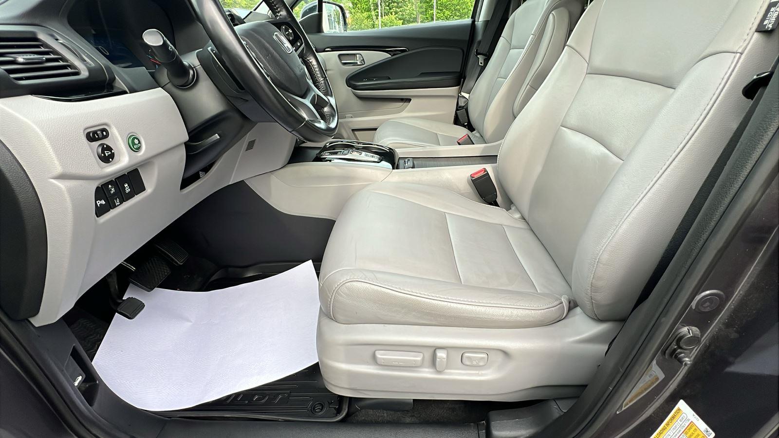 2020 Honda Pilot Touring 7-Passenger at Nick Chevrolet