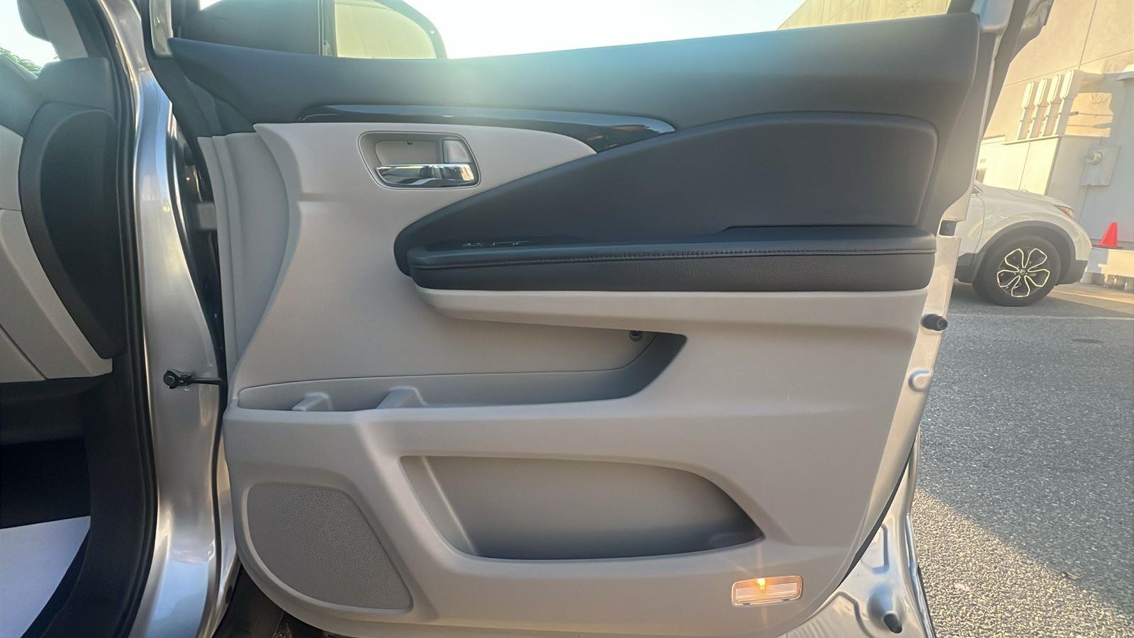 2020 Honda Pilot Elite at Baglier Buick GMC Mazda