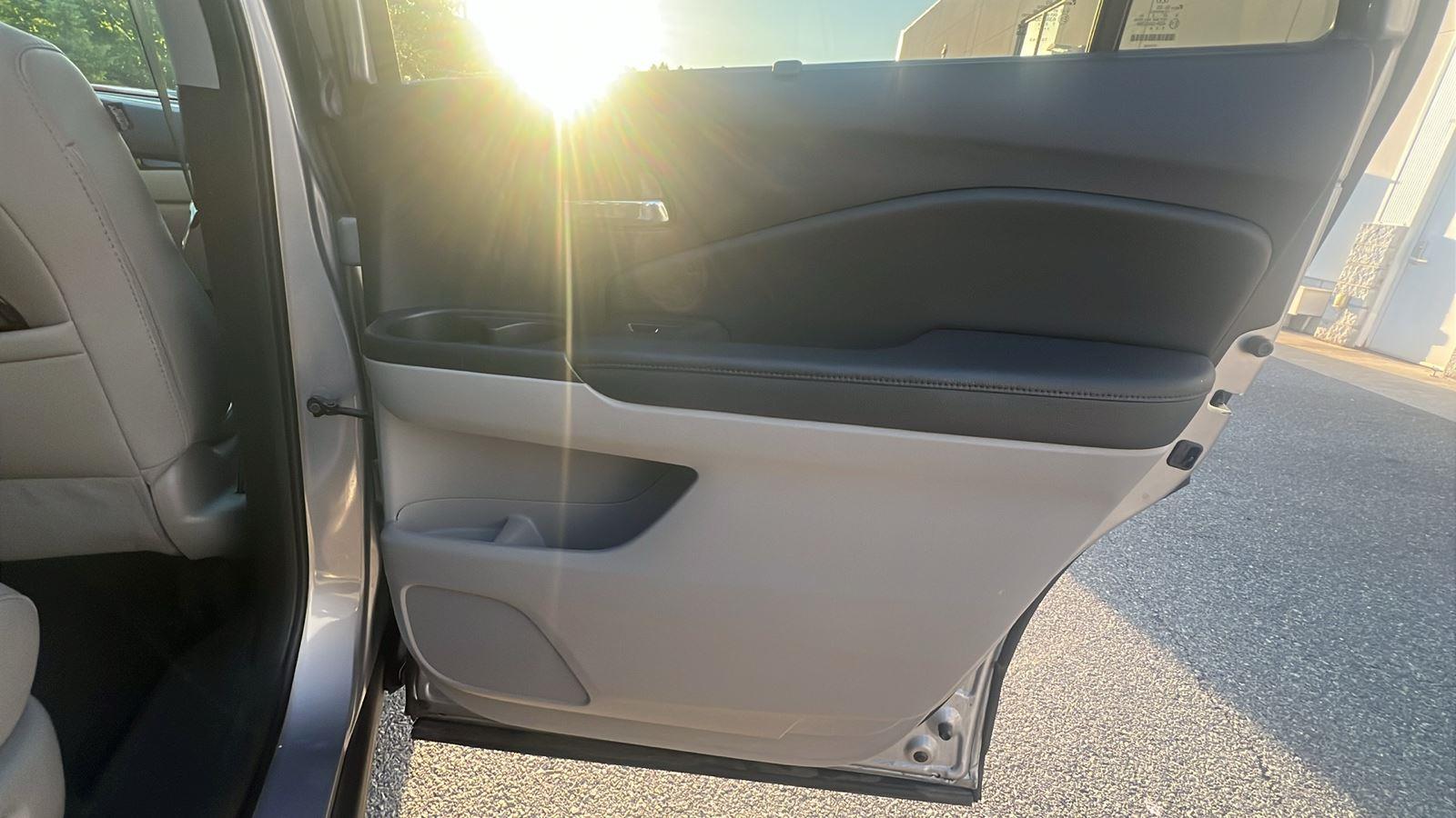 2020 Honda Pilot Elite at Baglier Buick GMC Mazda