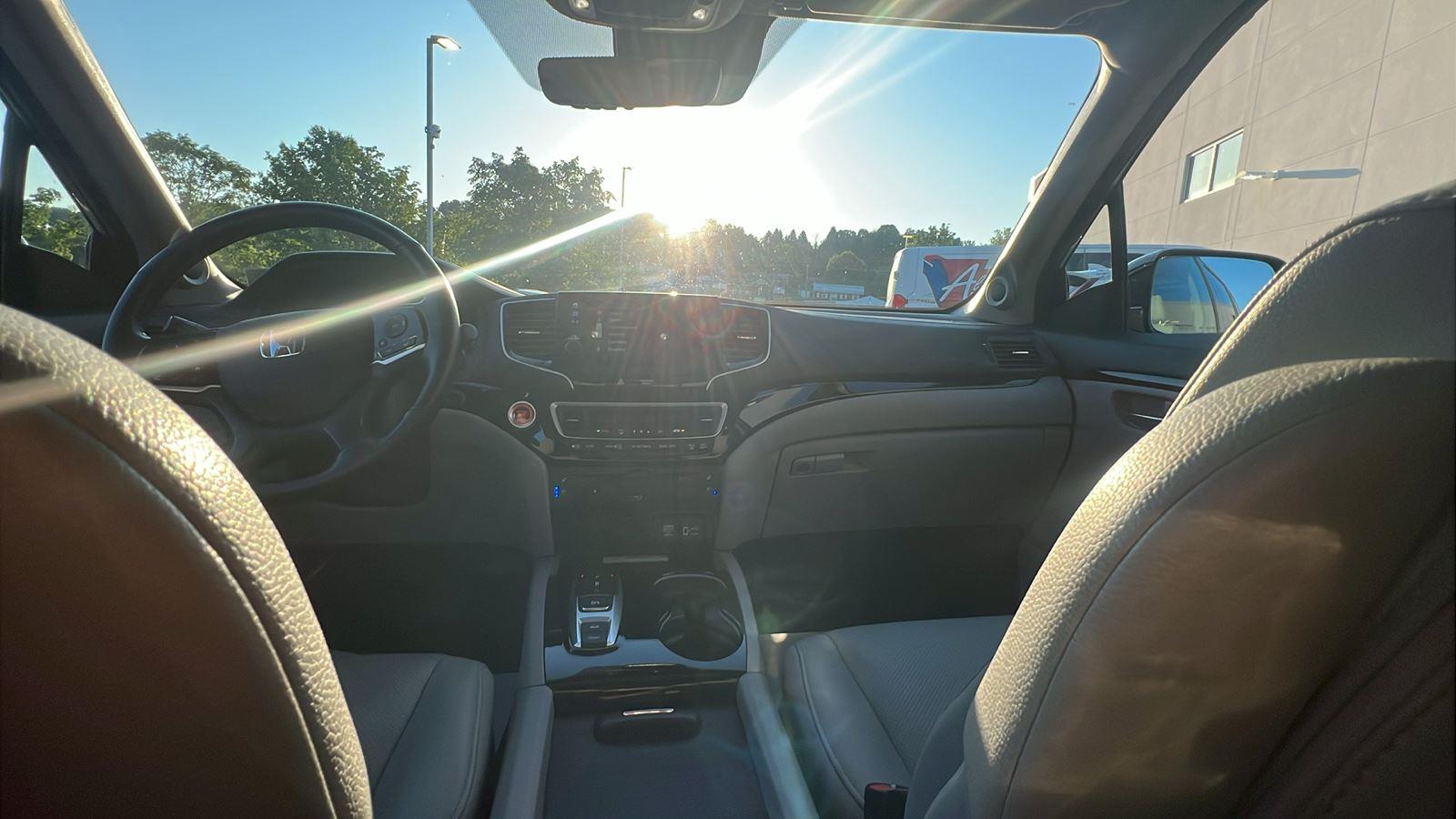 2020 Honda Pilot Elite at Baglier Buick GMC Mazda