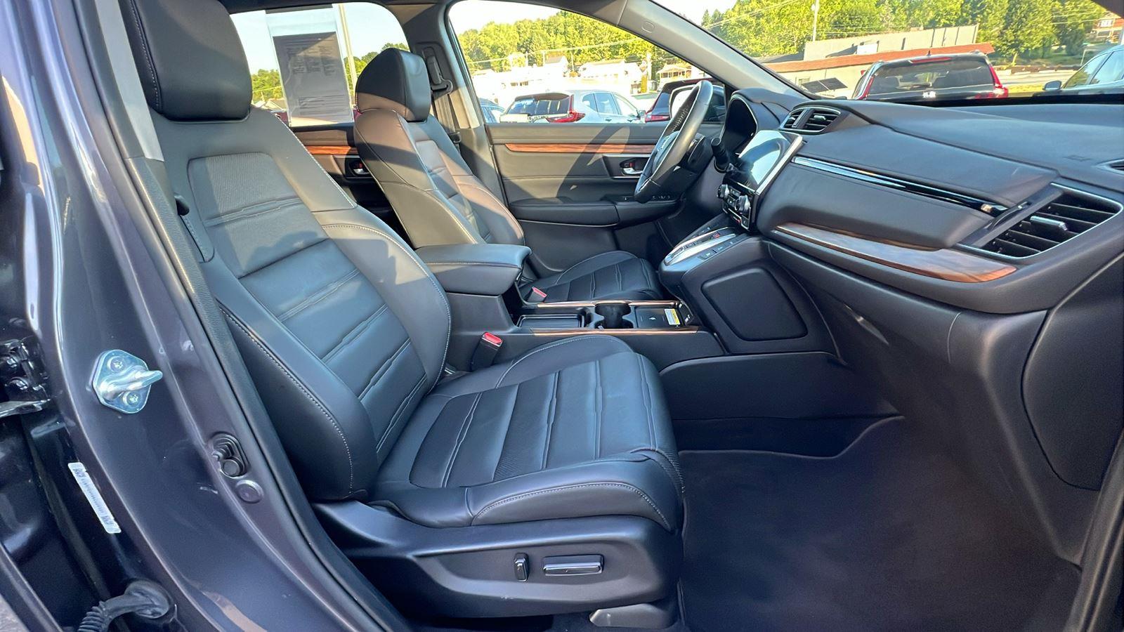 2022 Honda CR-V Hybrid Touring at Three Rivers CJD