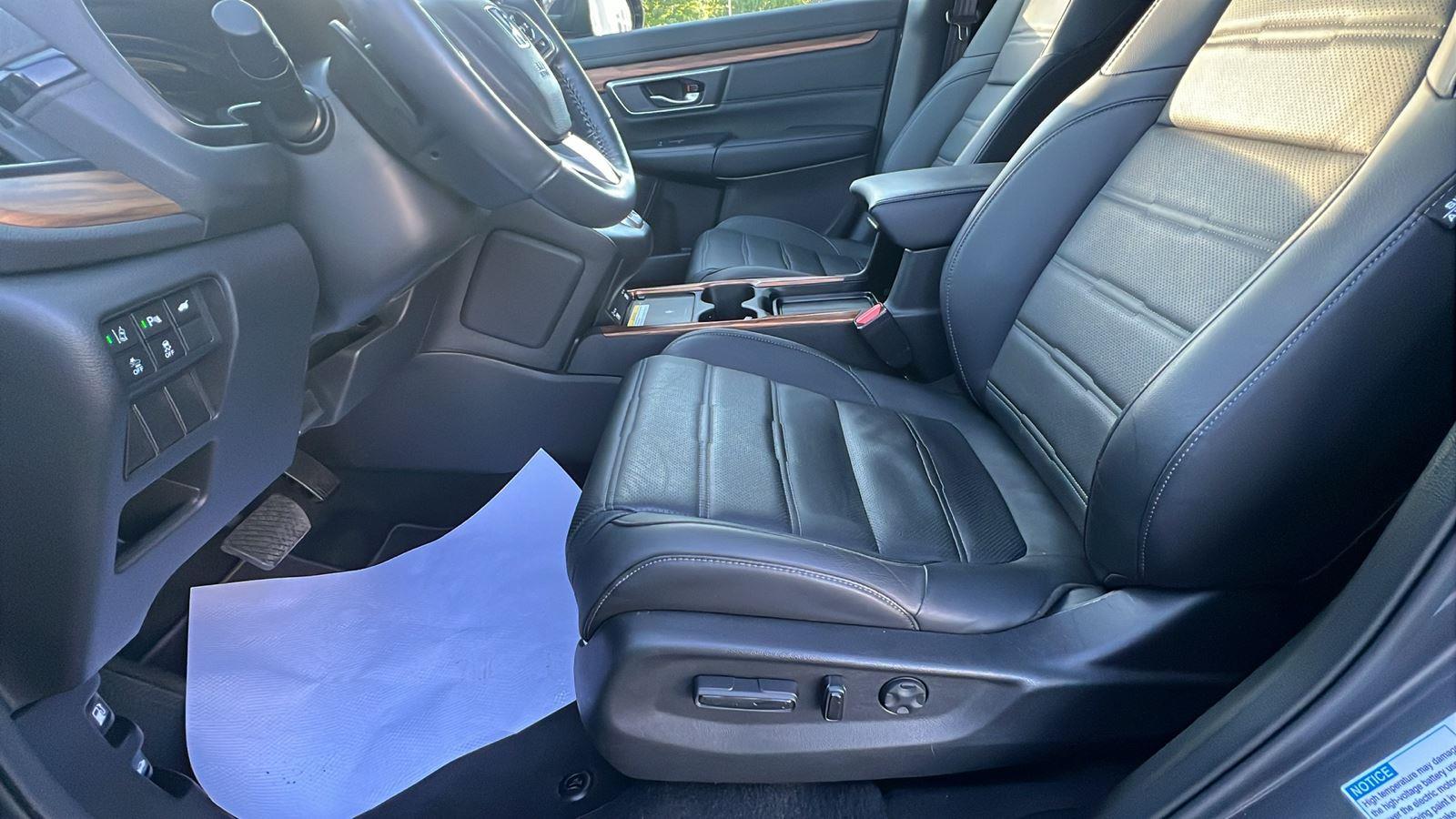 2022 Honda CR-V Hybrid Touring at Three Rivers CJD
