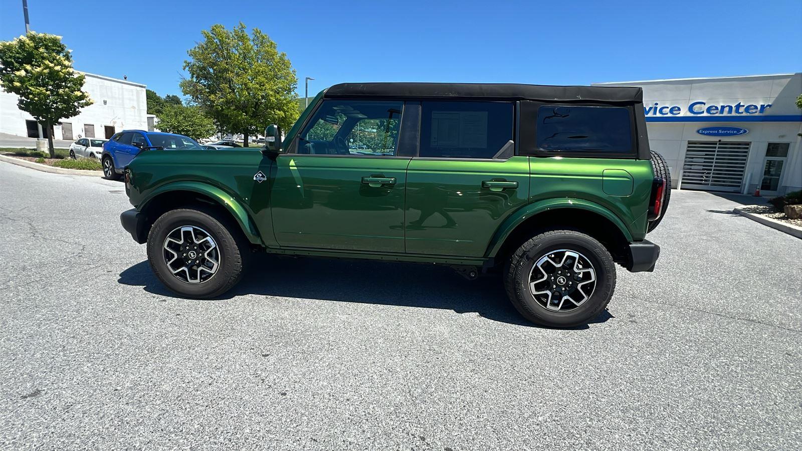 2025 Ford Bronco Outer Banks at Woltz & Wind Ford