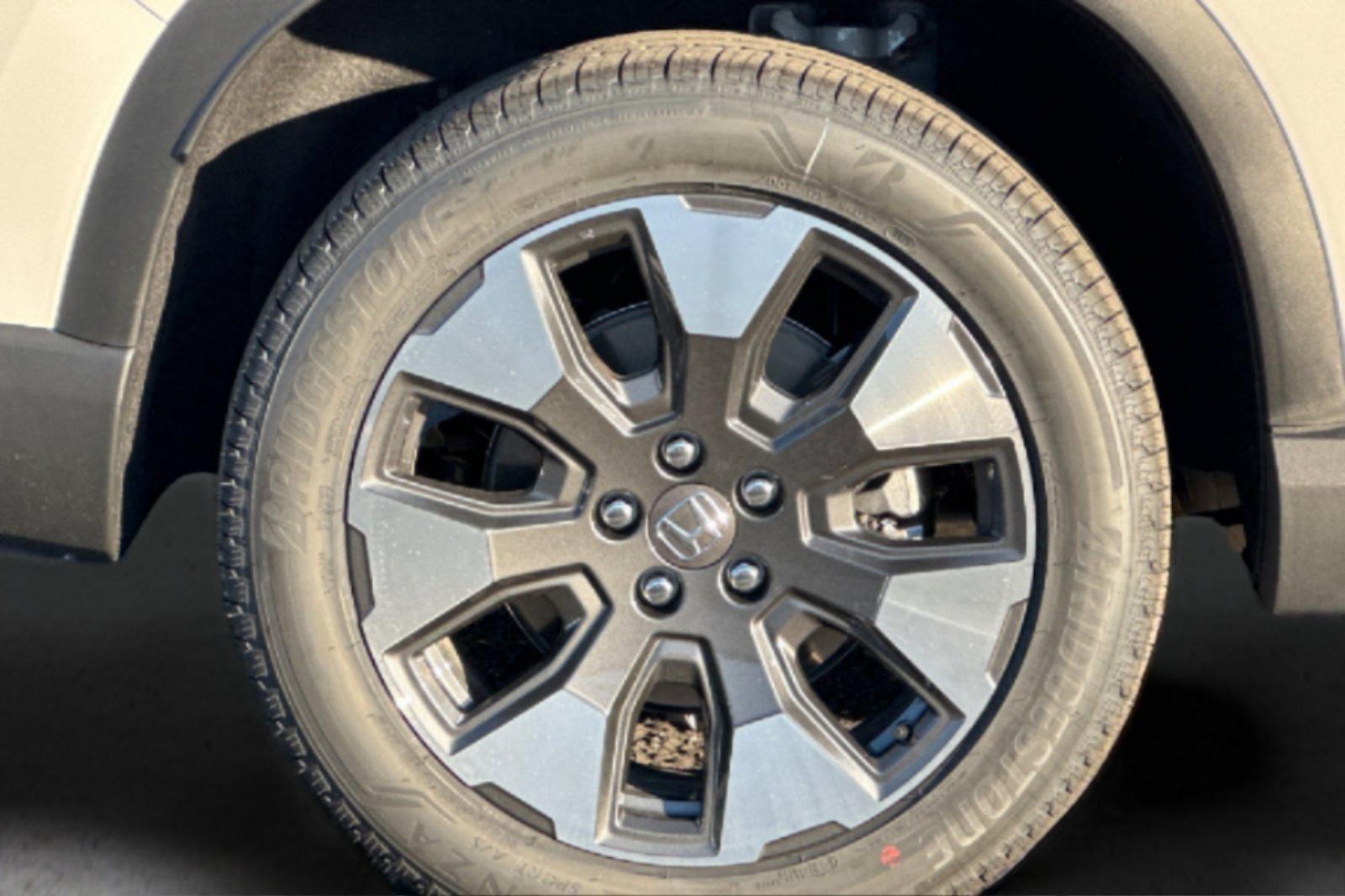 2026 Honda Pilot Elite at Altoona Honda
