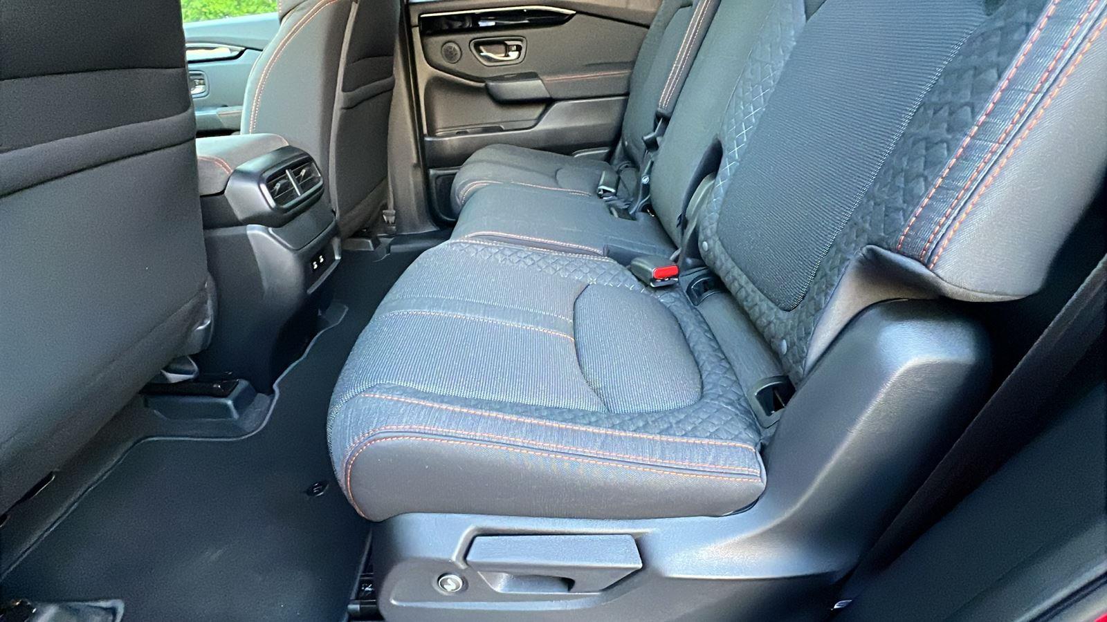 2026 Honda Pilot Sport at Altoona Honda