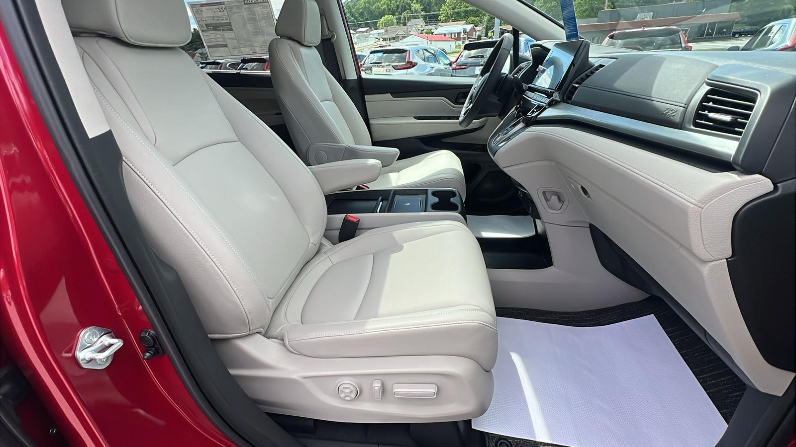 2026 Honda Odyssey EX-L at Altoona Honda
