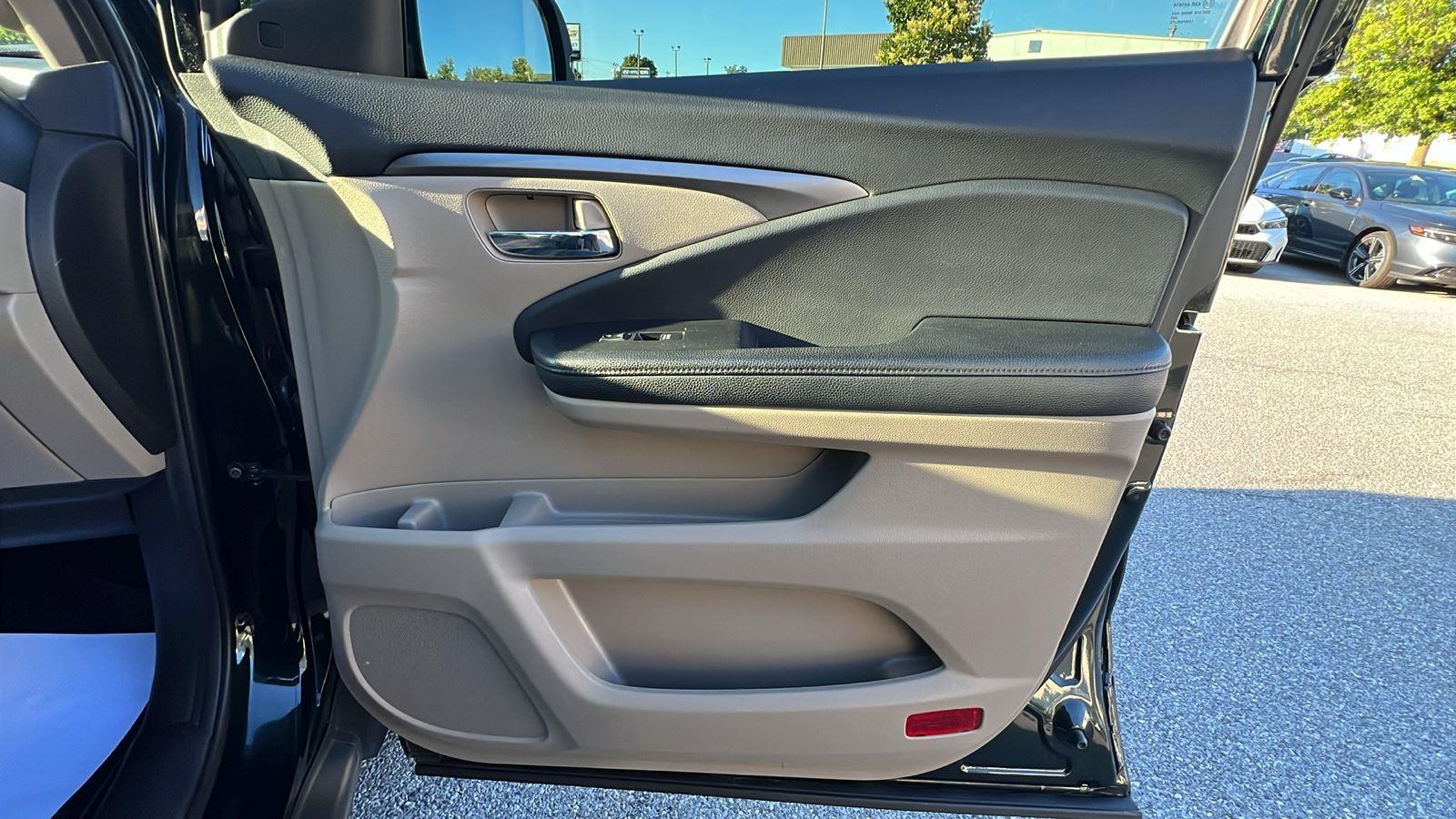 2019 Honda Pilot EX-L at Nick Chevrolet