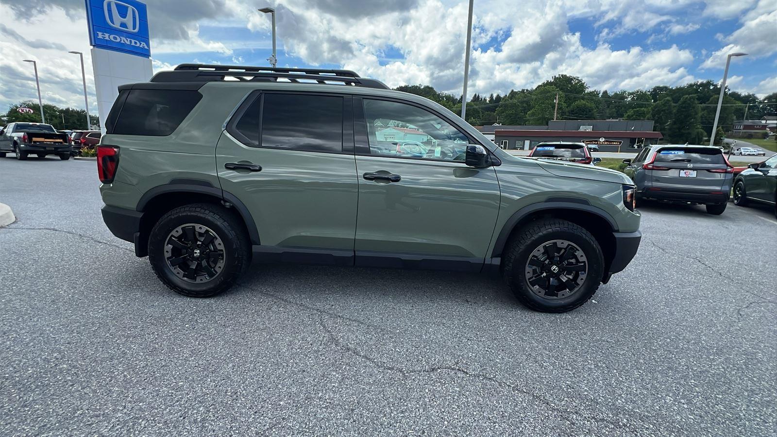 2026 Honda Passport photo 3 of 34