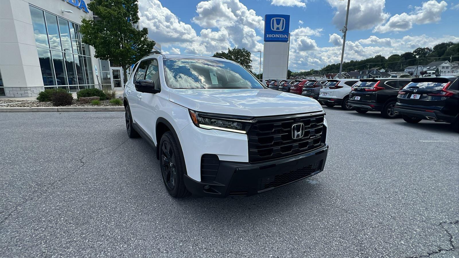 2026 Honda Pilot Black Edition at Altoona Honda
