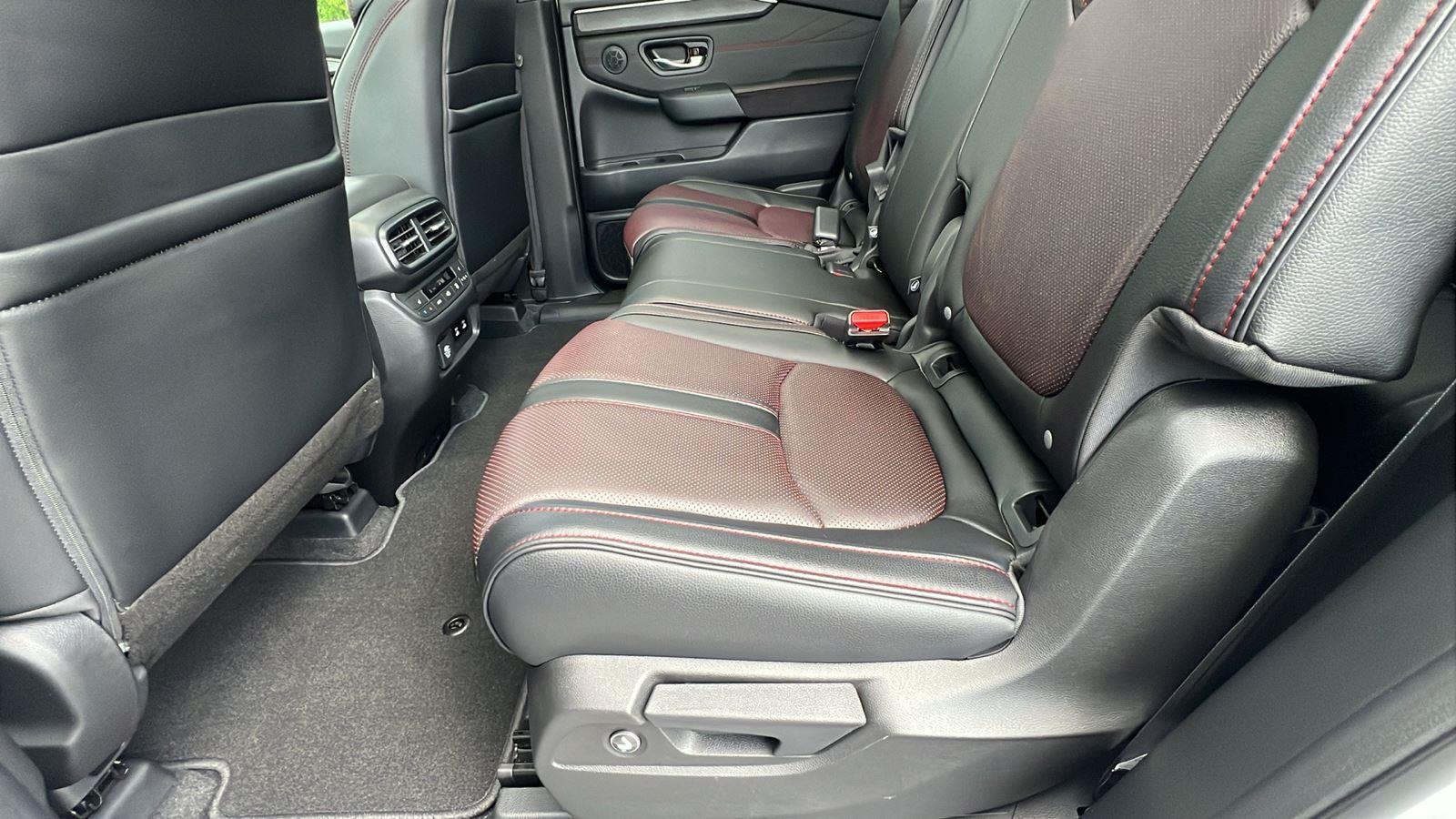 2026 Honda Pilot Black Edition at Altoona Honda