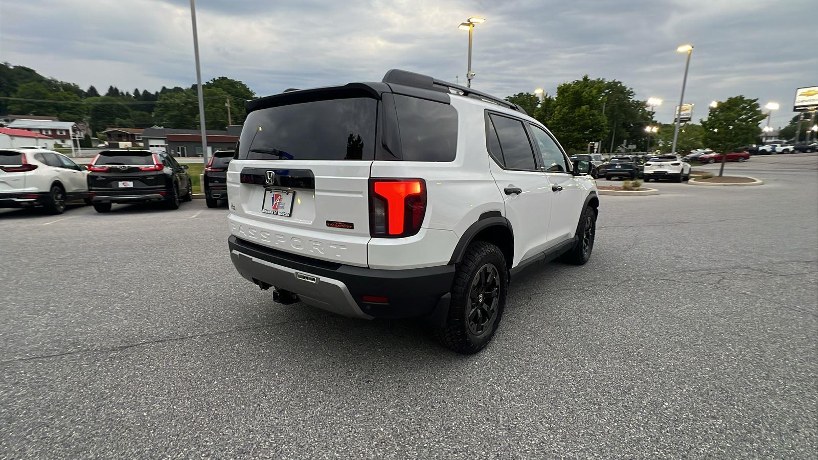 2026 Honda Passport photo 4 of 34