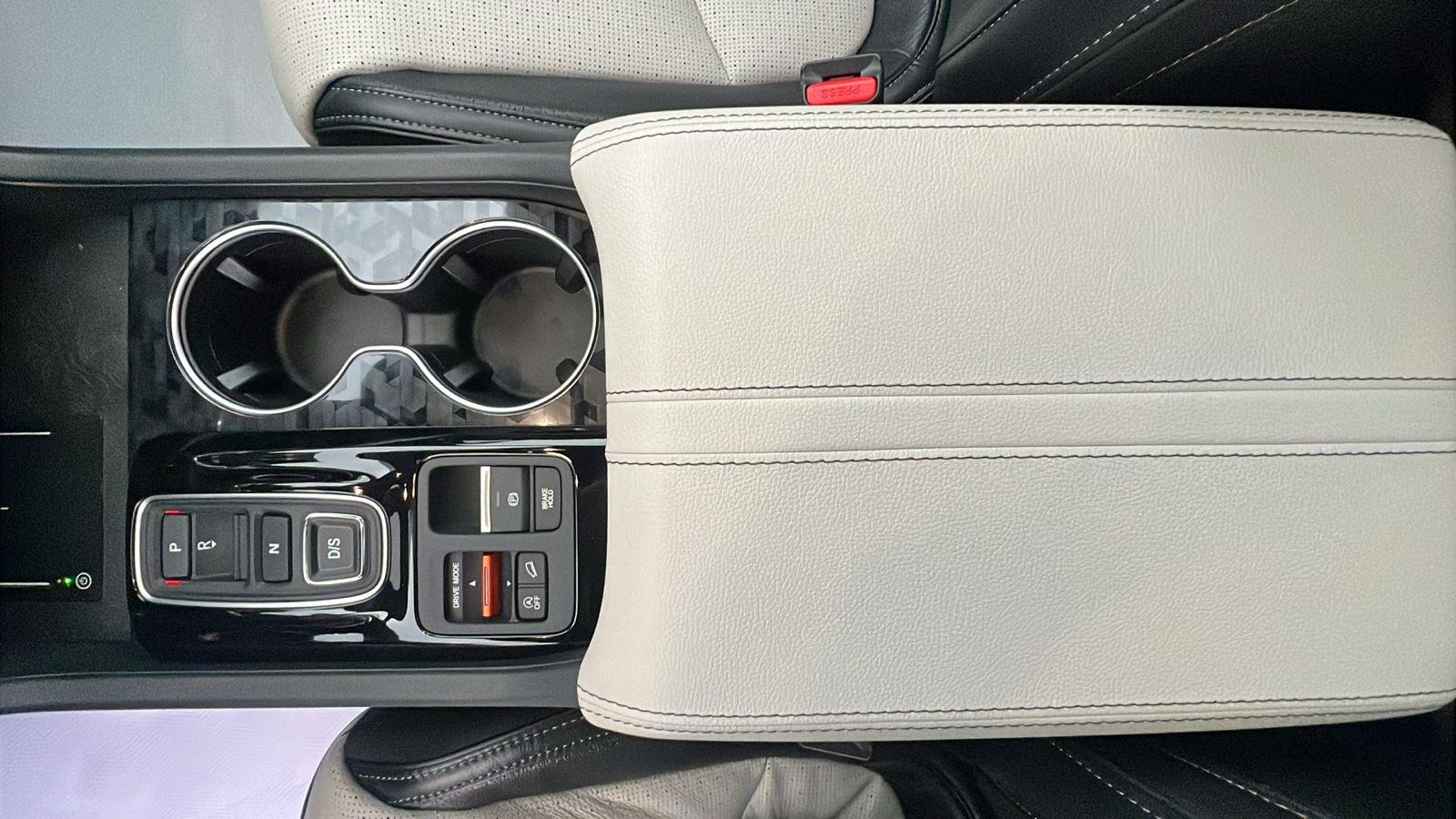 2026 Honda Passport photo 25 of 34
