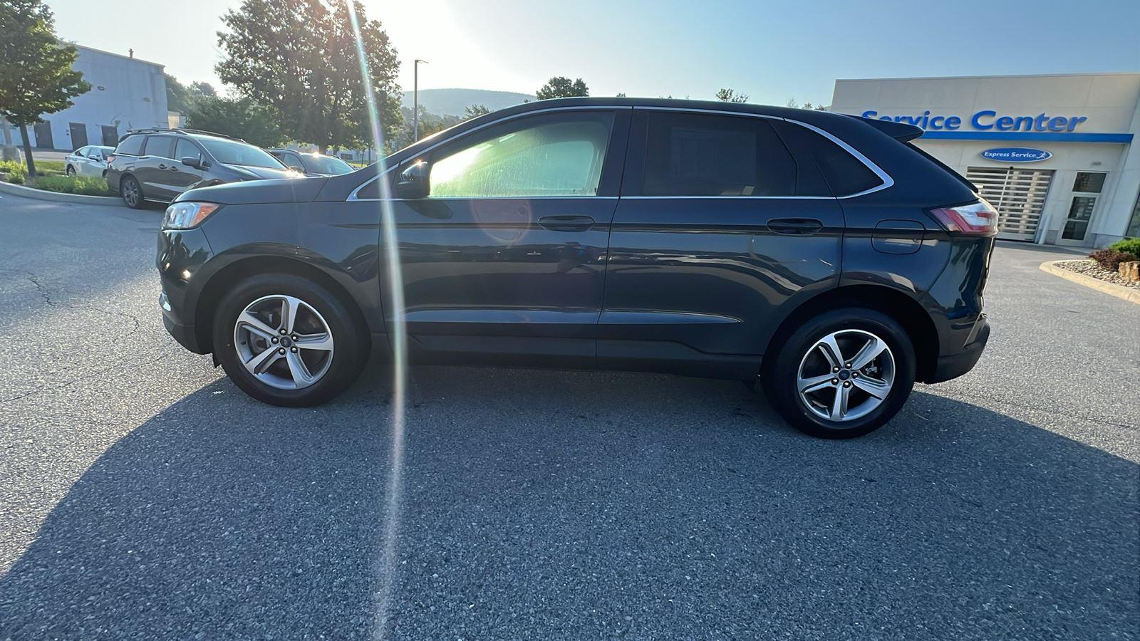 2022 Ford Edge SEL - 6