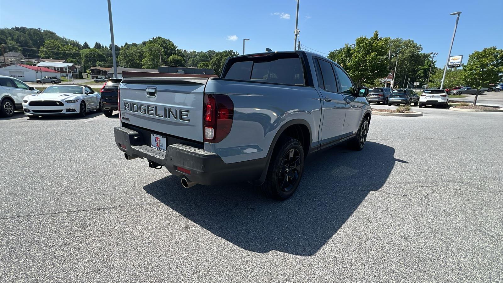 2025 Honda Ridgeline Black Edition at Altoona Honda