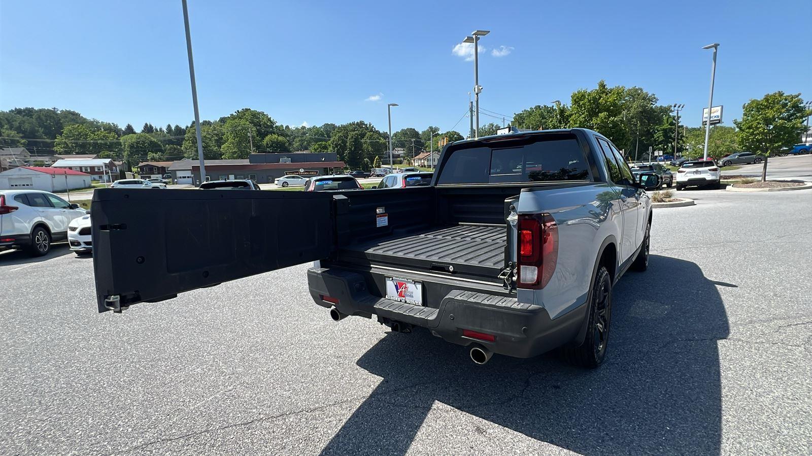 2025 Honda Ridgeline Black Edition at Altoona Honda