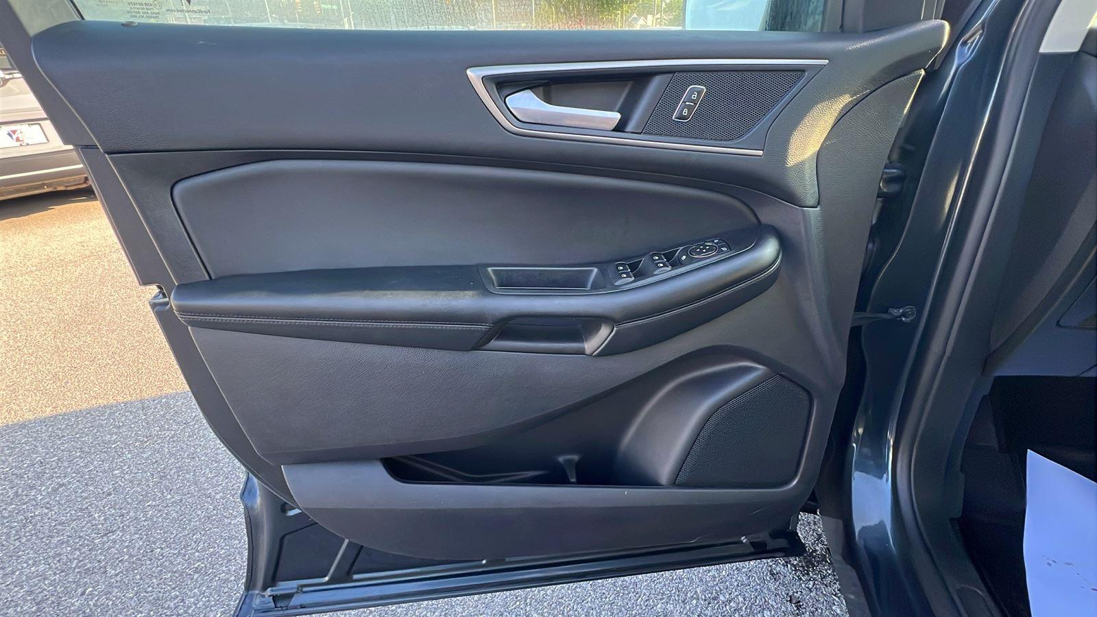 2022 Ford Edge SEL at Cochran Mazda