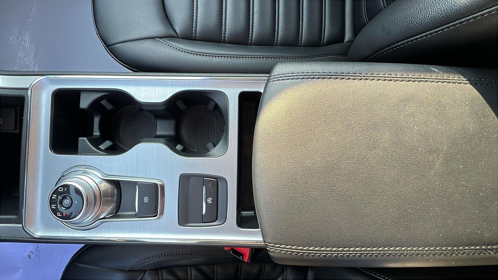 2022 Ford Edge SEL at Cochran Mazda