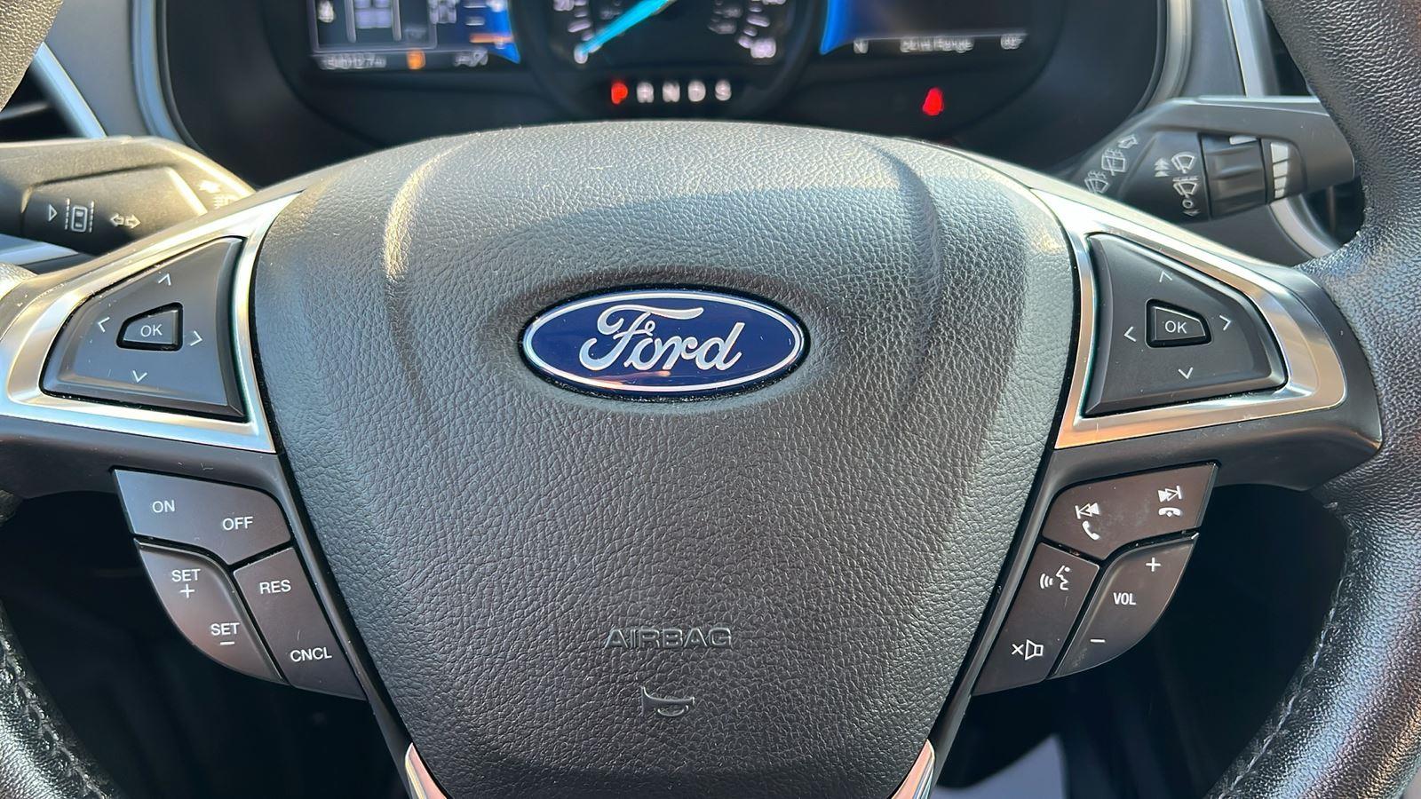 2022 Ford Edge SEL at Cochran Mazda
