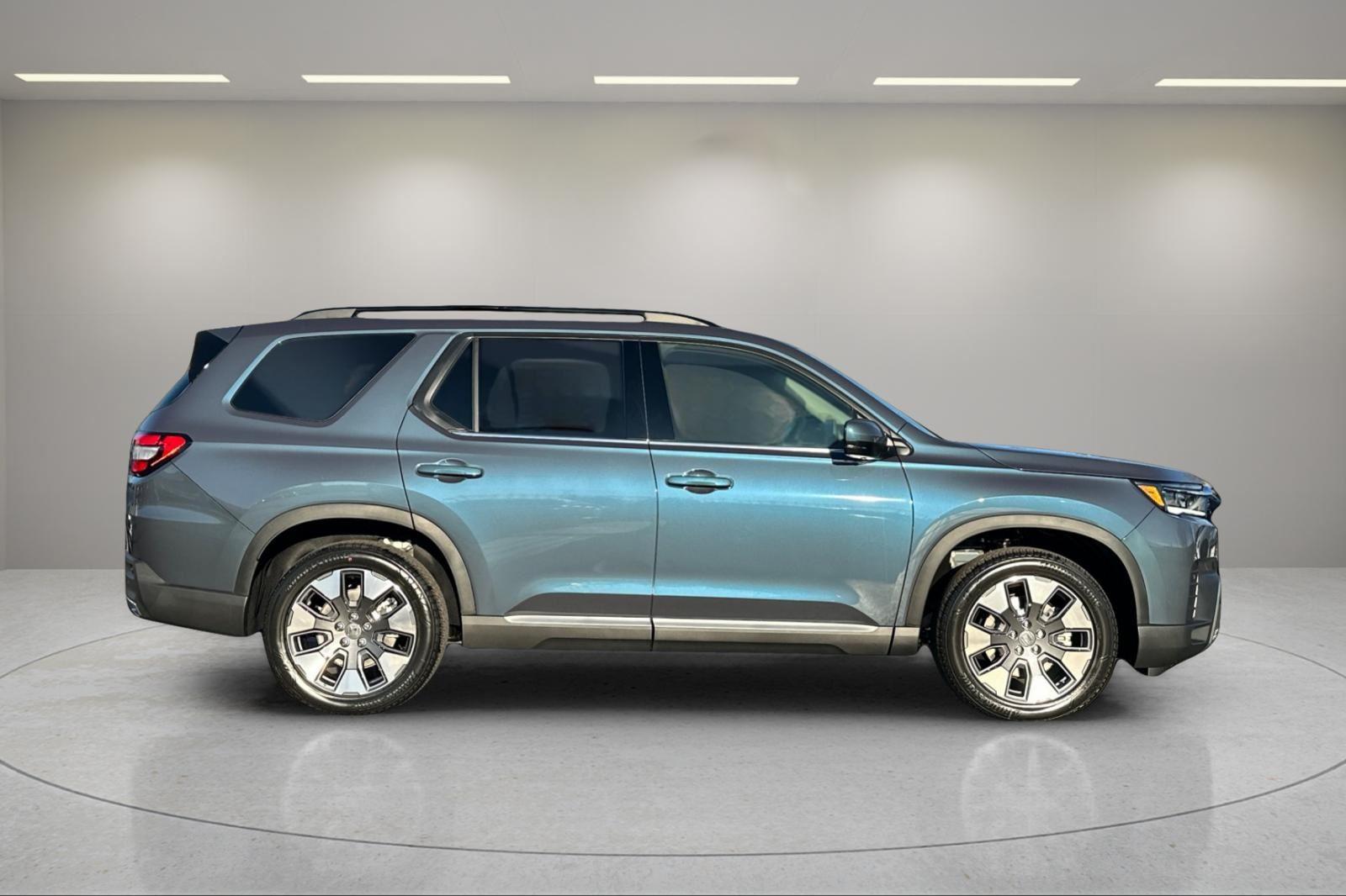 2026 Honda Pilot Elite at Altoona Honda