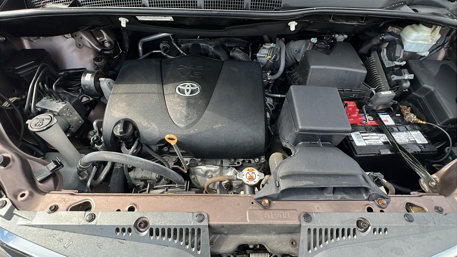 2020 Toyota Sienna WITH BRAUN MOBILITY UPFIT XLE 8-Passenger - 10