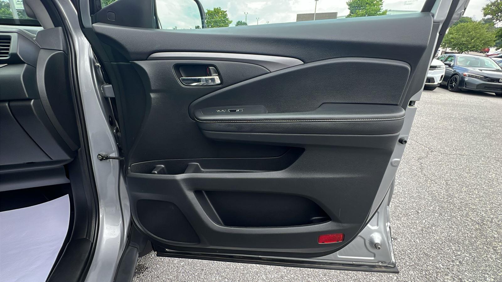 2023 Honda Ridgeline RTL at Nick Chevrolet