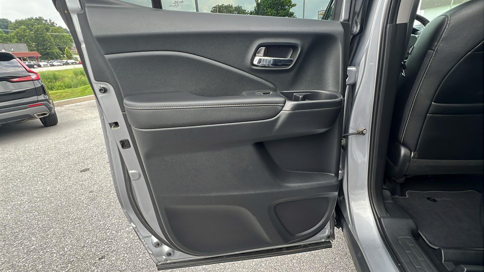 2023 Honda Ridgeline RTL at Nick Chevrolet