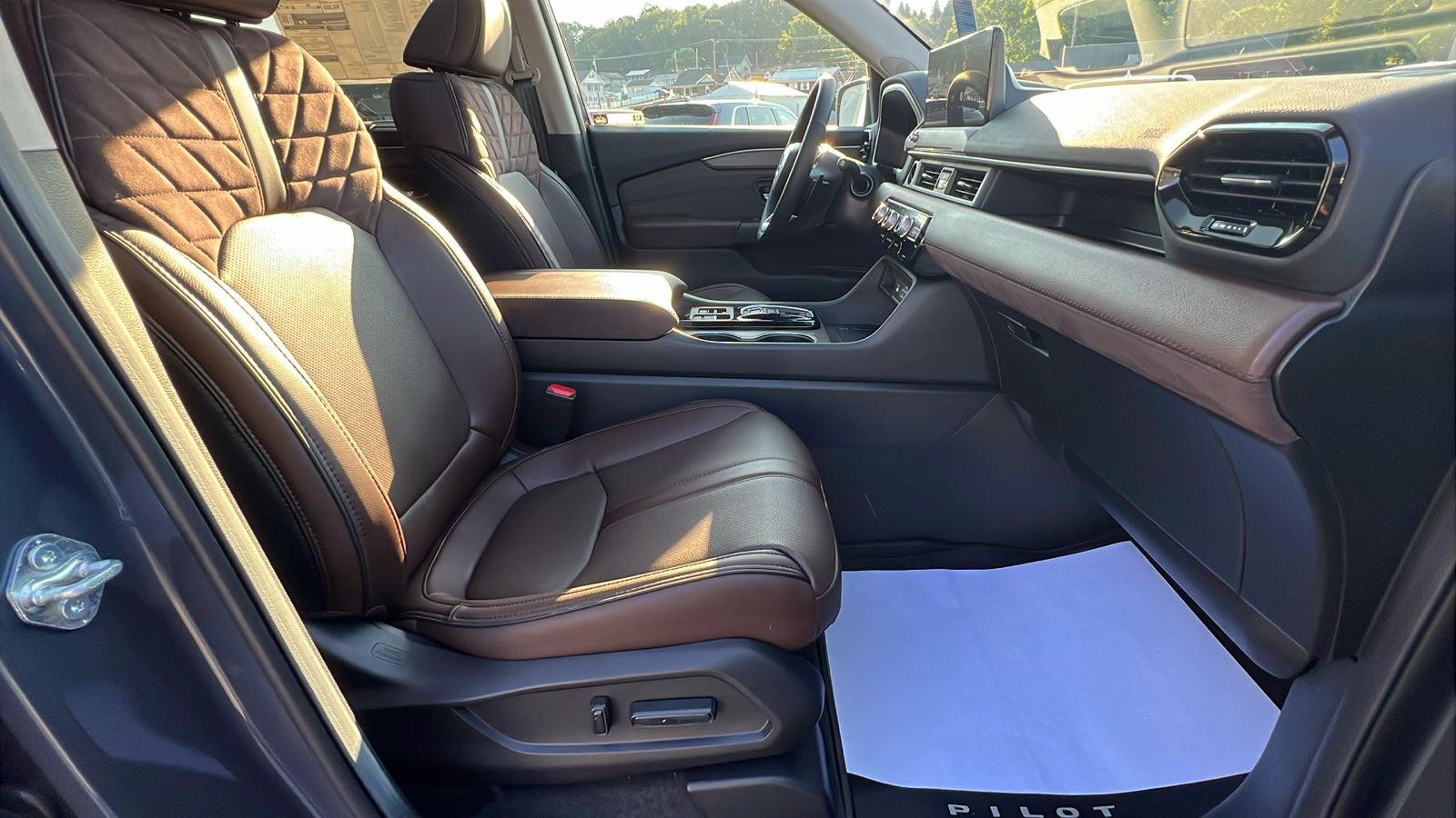 2026 Honda Pilot Elite at Altoona Honda