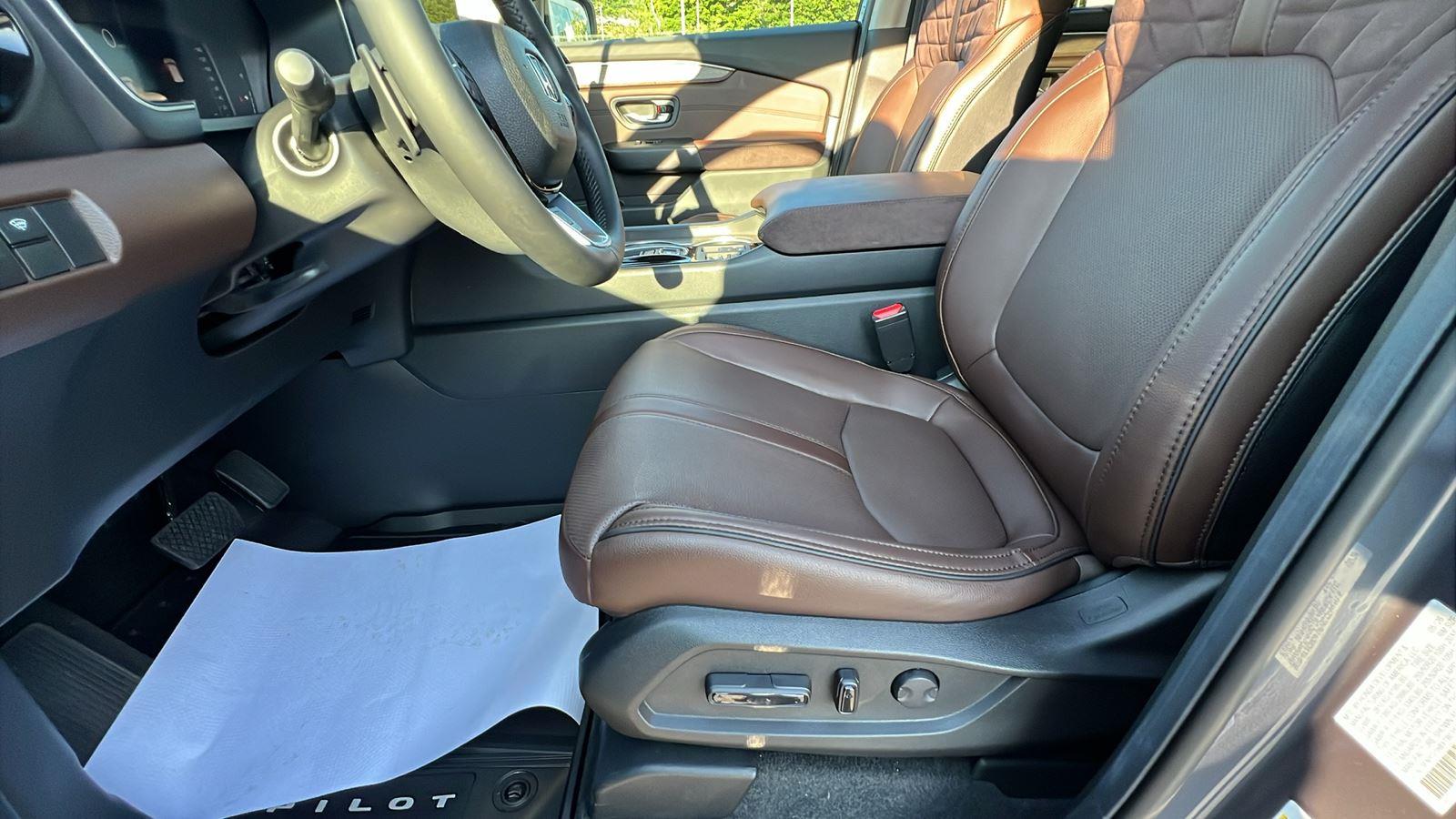 2026 Honda Pilot Elite at Altoona Honda
