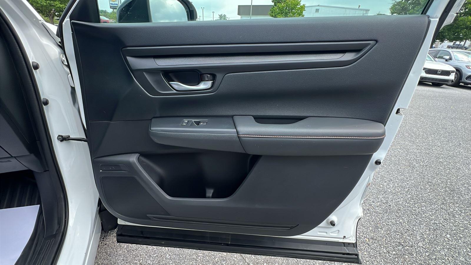 2024 Honda CR-V Hybrid Sport-L at Altoona Honda