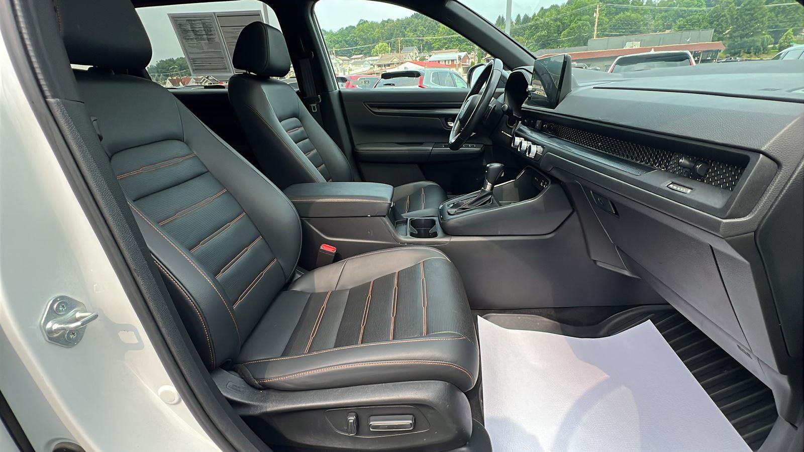 2024 Honda CR-V Hybrid Sport-L at Altoona Honda