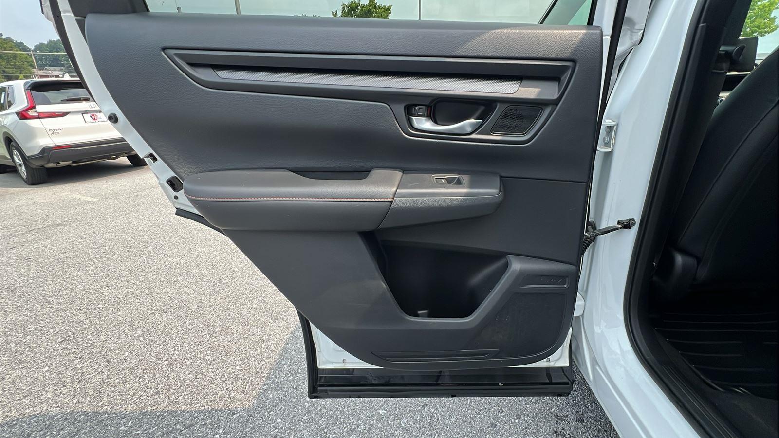 2024 Honda CR-V Hybrid Sport-L at Altoona Honda