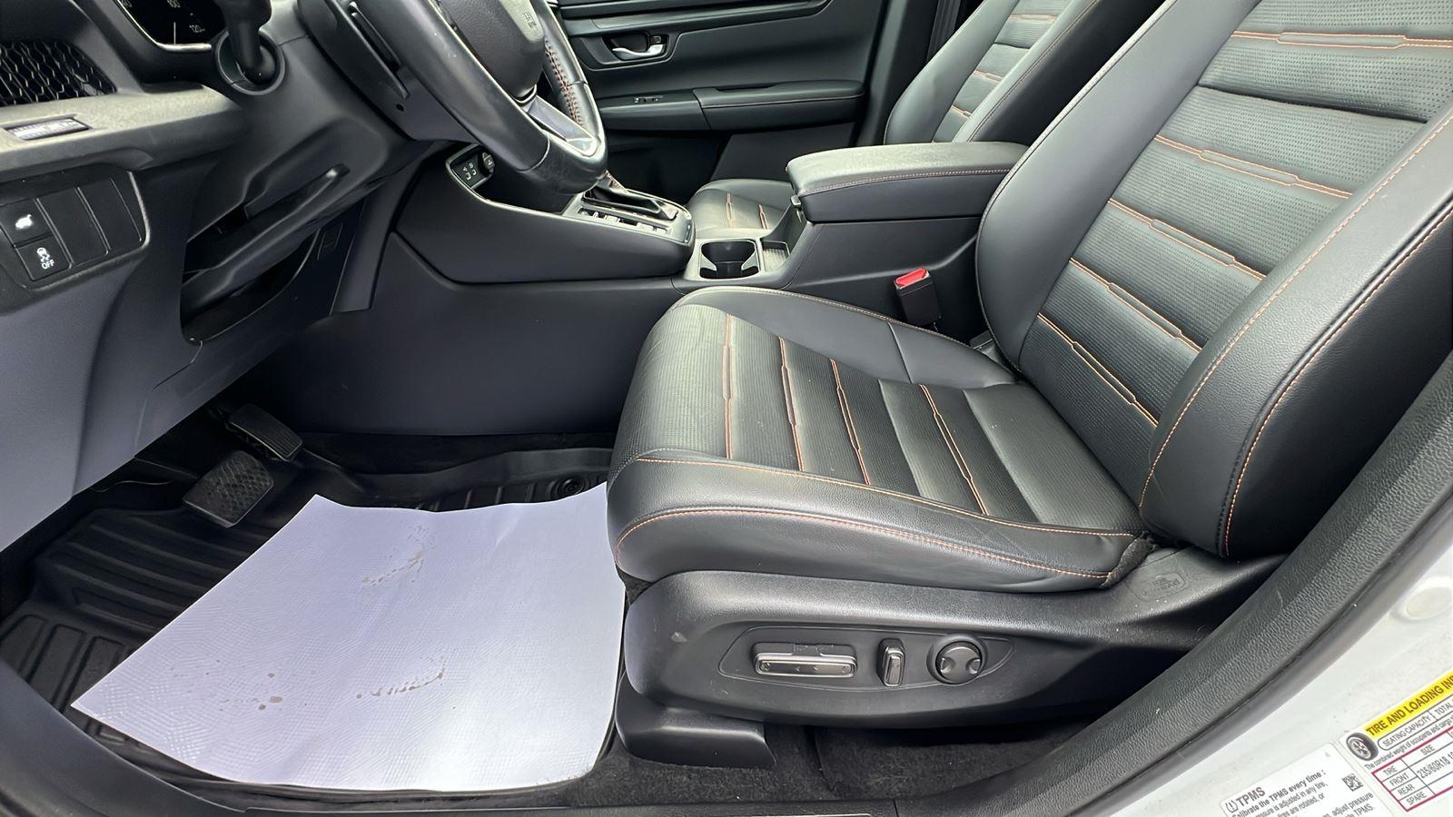 2024 Honda CR-V Hybrid Sport-L at Altoona Honda