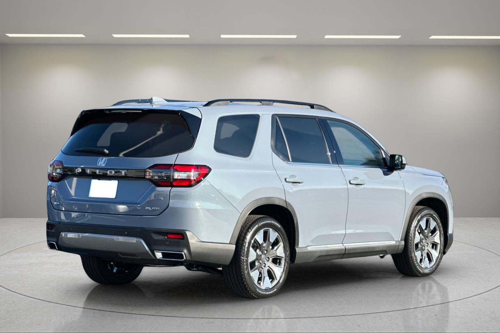 2026 Honda Pilot Elite at Altoona Honda