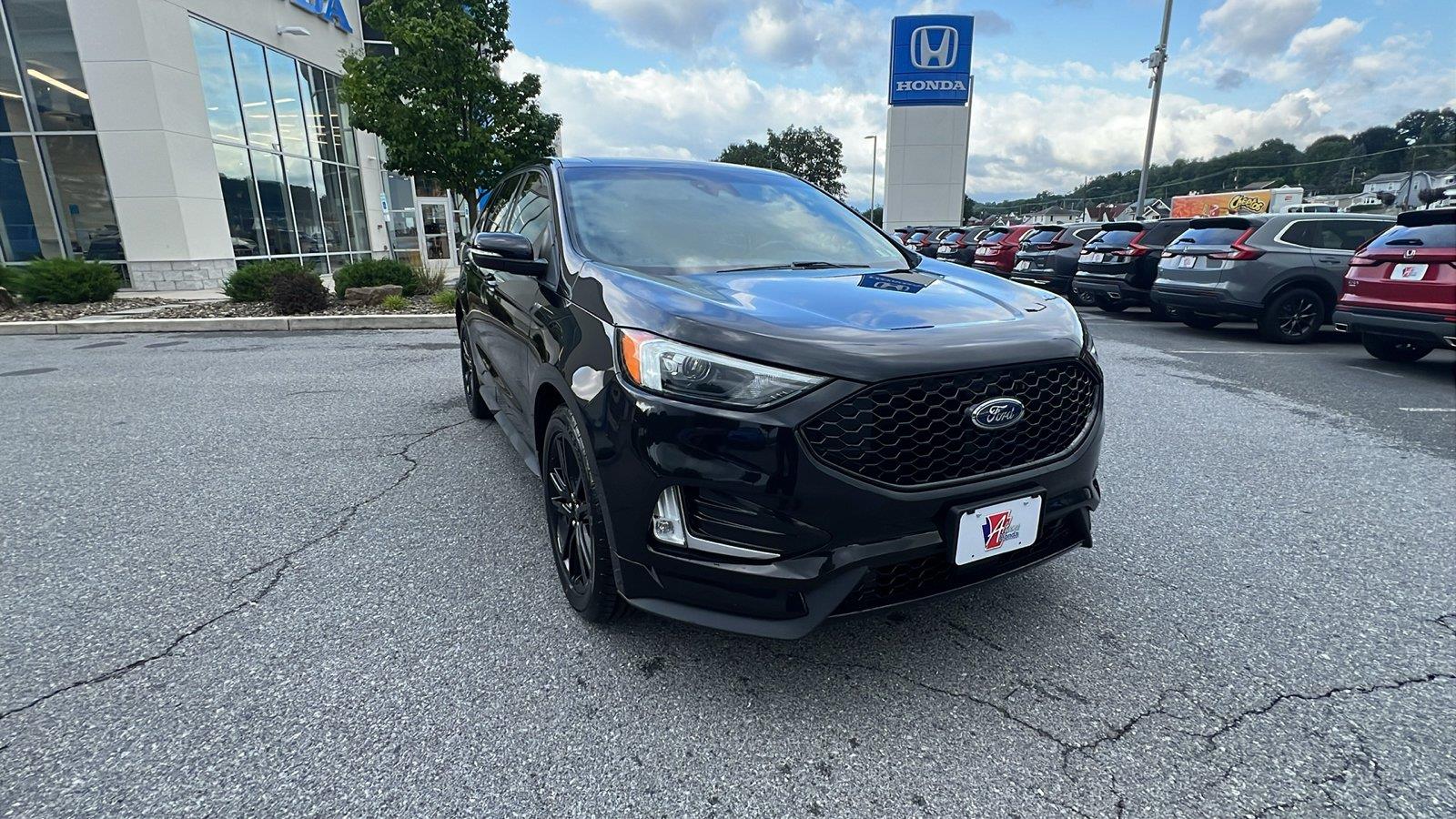 2020 Ford Edge ST Line - 1