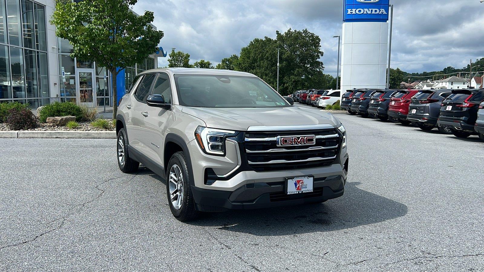 2025 GMC Terrain AWD Elevation - 0