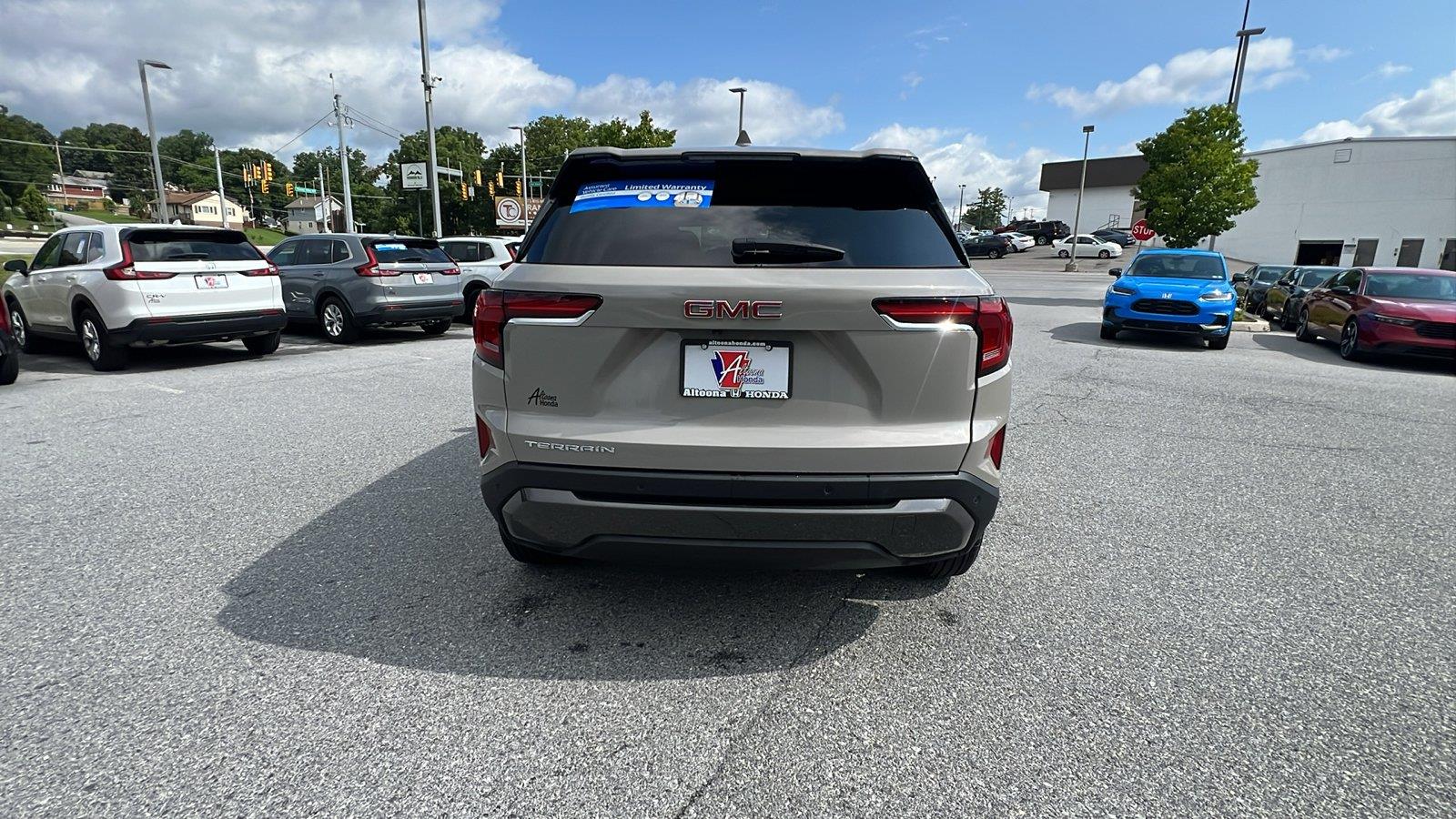 2025 GMC Terrain AWD Elevation - 4