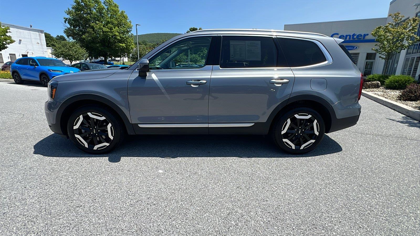 2025 Kia Telluride S - 6