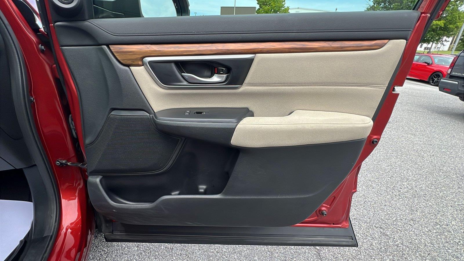 2017 Honda CR-V EX - 11