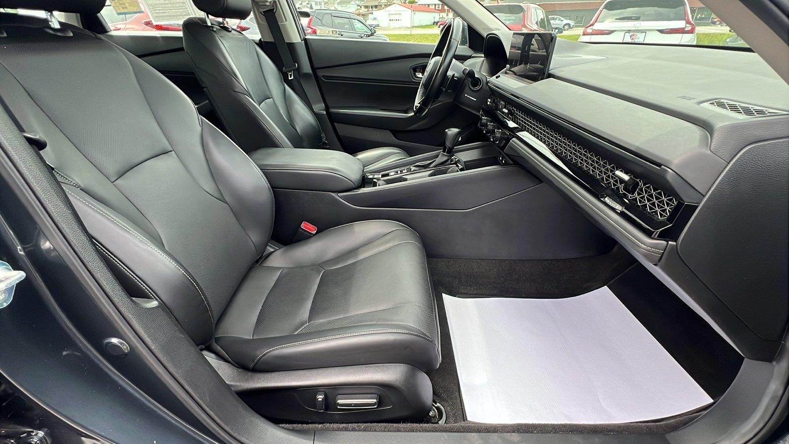 2024 Honda Accord Hybrid EX-L at Altoona Honda