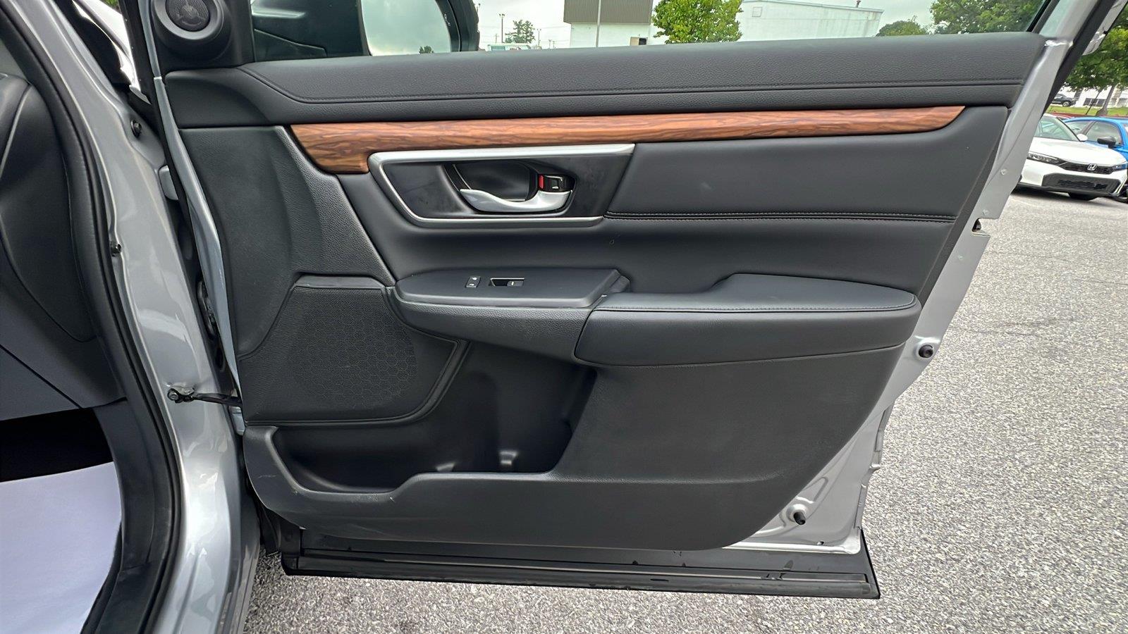 2022 Honda CR-V EX-L - 11